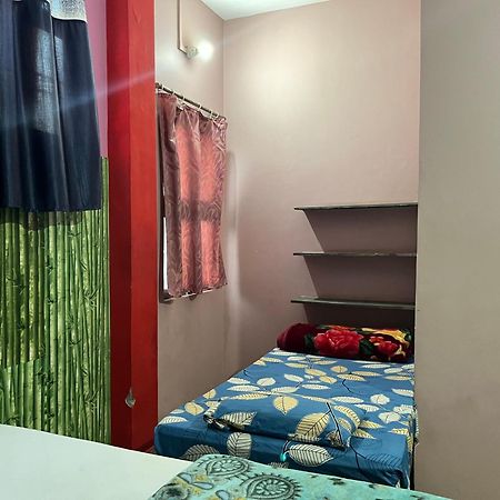 Indra Paying Guest House Bénarès Extérieur photo
