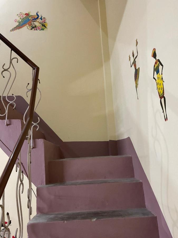 Indra Paying Guest House Bénarès Extérieur photo