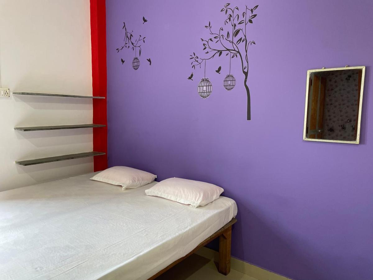 Indra Paying Guest House Bénarès Extérieur photo